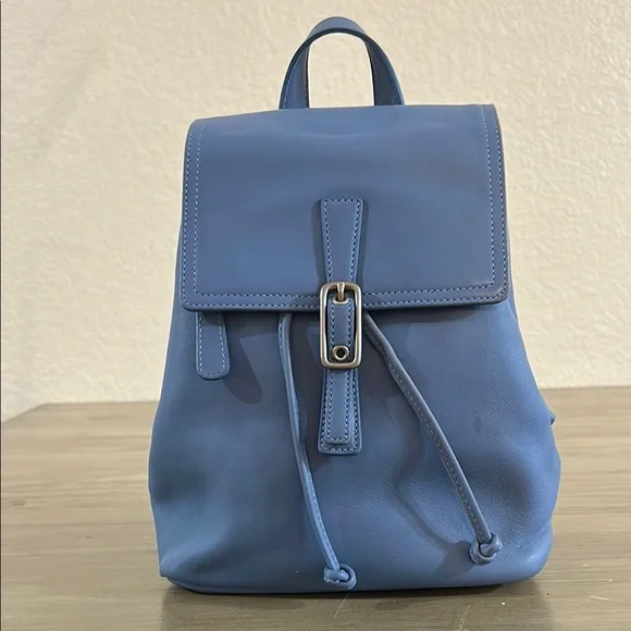 Rare Vintage COACH Navy Leather Backpack
